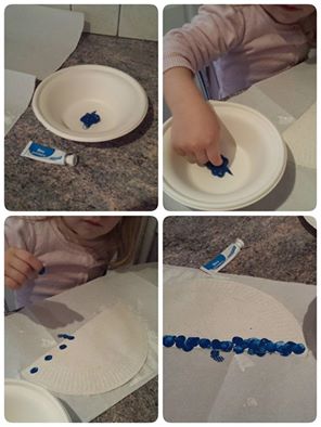 Assistante maternelle Villeparisis, atelier création, un bonnet