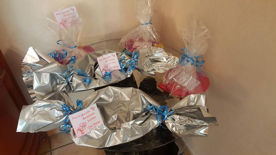 De jolis emballages cadeaux pour les mamans