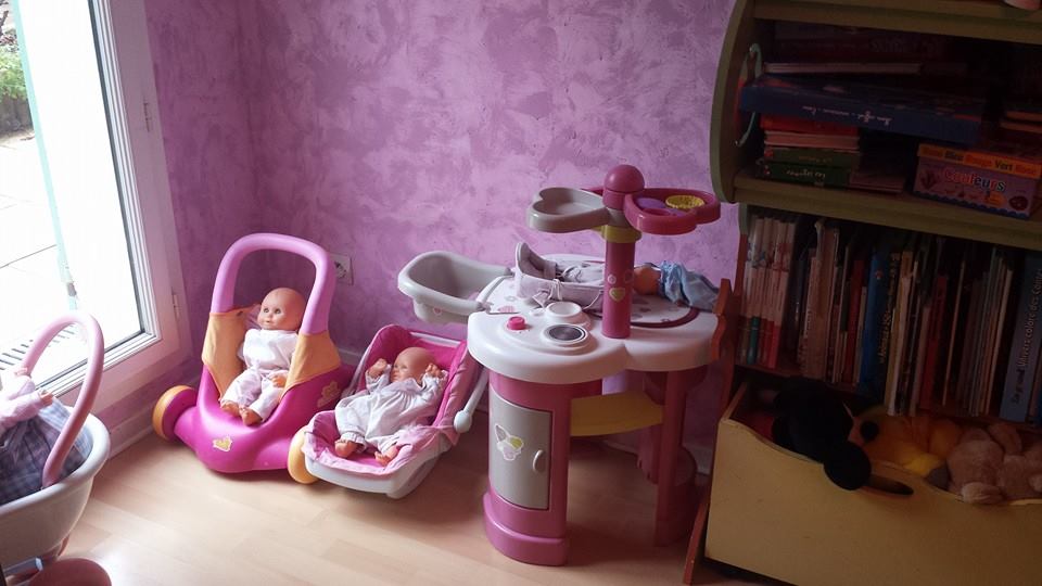 Salle de jeux, coin nursery
